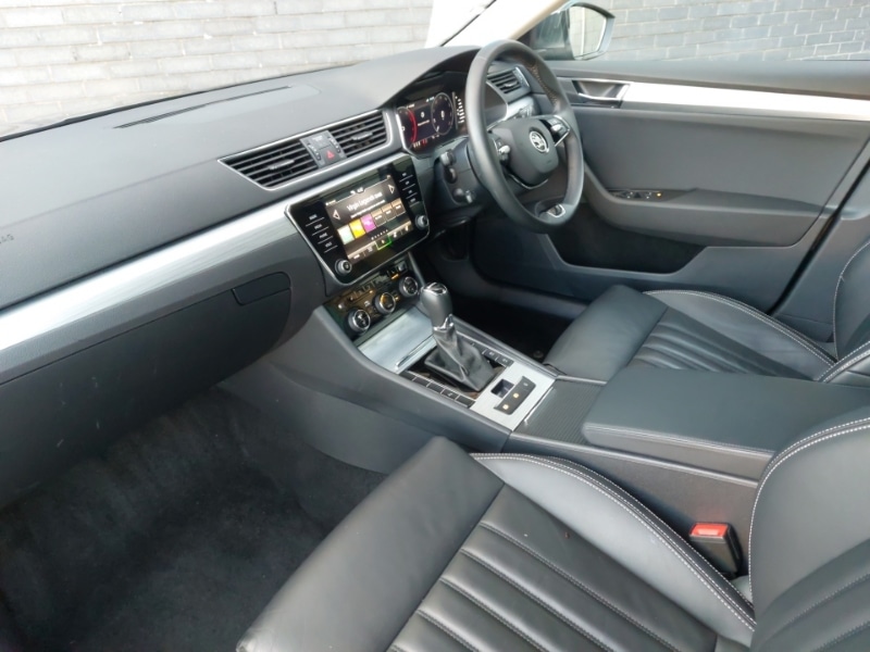 Used Skoda Superb 2023 for sale - 76707711: Photo 5