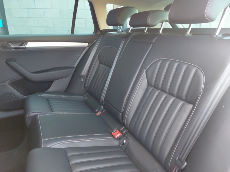 Used Skoda Superb 2023 for sale - 76707711: Photo 6