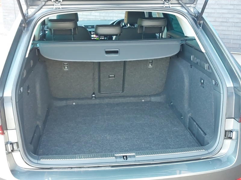 Used Skoda Superb 2023 for sale - 76707711: Photo 8