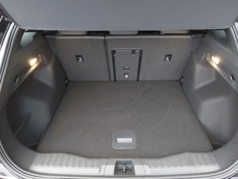 Used Ford Explorer 2025 for sale - 76906852: Photo 8