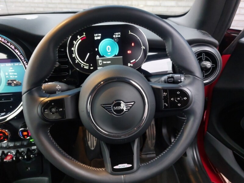 Used MINI Hatch 2023 for sale - 77299825: Photo 10