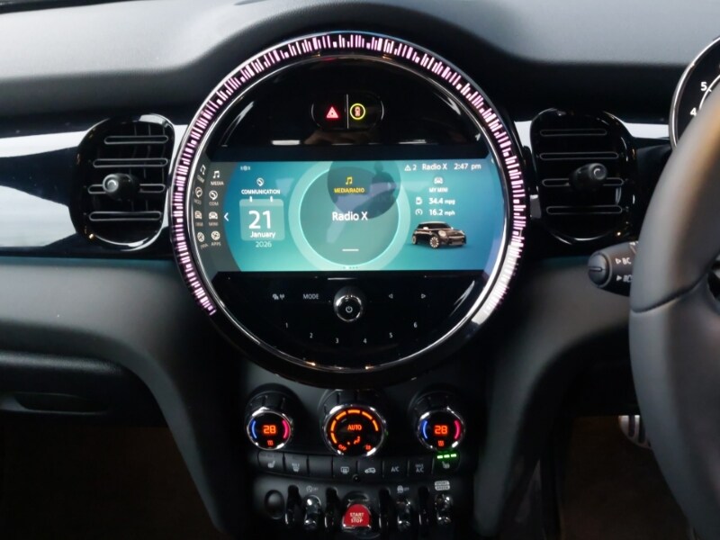 Used MINI Hatch 2023 for sale - 77299825: Photo 7