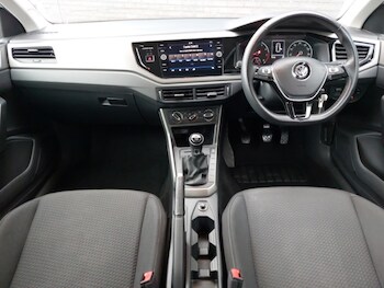 Used Volkswagen Polo 2018 for sale - 78006065: Photo