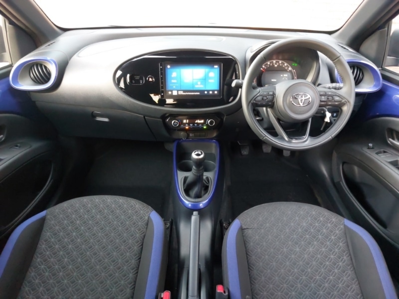 Used Toyota Aygo X 2024 for sale - 76383920: Photo 2