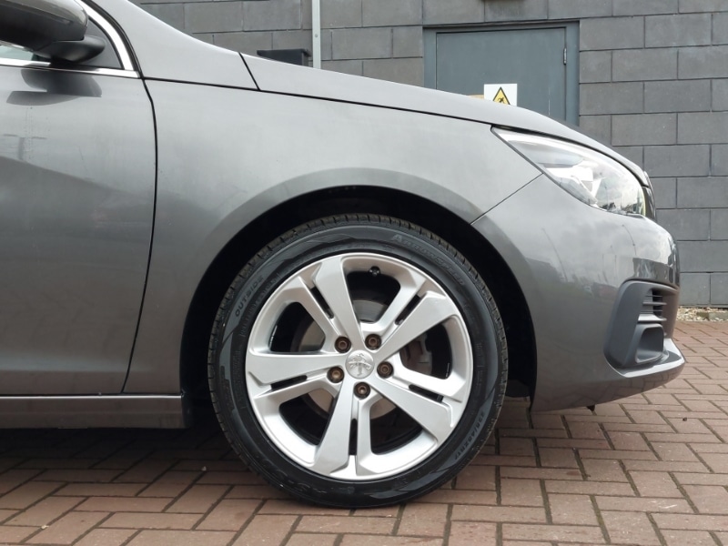 Used Peugeot 308 2020 for sale - 77635958: Photo 14