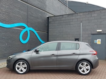 Used Peugeot 308 2020 for sale - 77635958: Photo