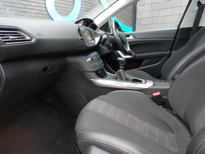 Used Peugeot 308 2020 for sale - 77635958: Photo 5