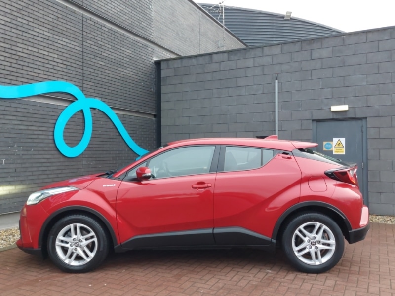 Used Toyota C-HR 2020 for sale - 77338047: Photo 4