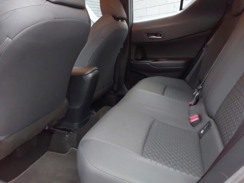 Used Toyota C-HR 2020 for sale - 77338047: Photo 6