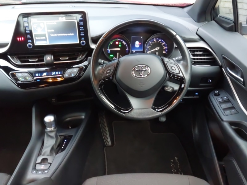Used Toyota C-HR 2020 for sale - 77338047: Photo 7