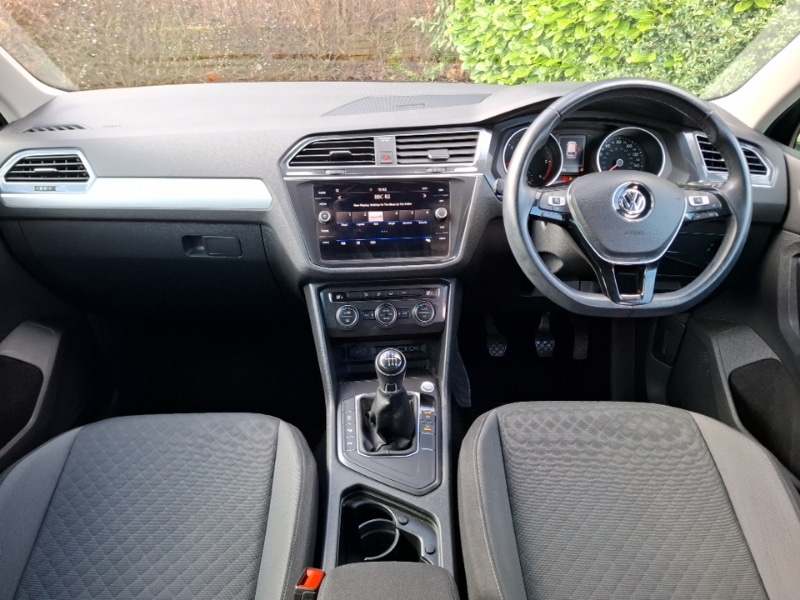 Used Volkswagen Tiguan 2019 for sale - 78202668: Photo 2