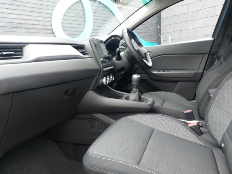 Used Renault Captur 2022 for sale - 77818401: Photo 5