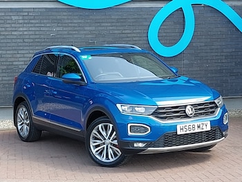 Used Volkswagen T-Roc 2019 for sale - 79011223: Photo