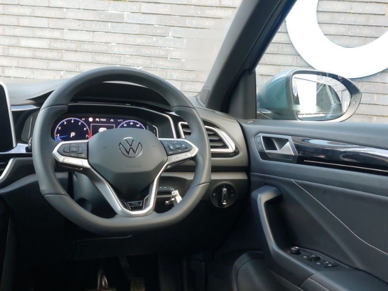 Used Volkswagen T-Roc 2025 for sale - 77126495: Photo 10