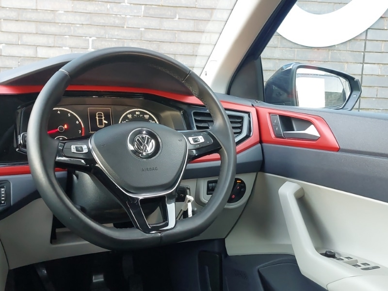 Used Volkswagen Polo 2018 for sale - 77252208: Photo 10