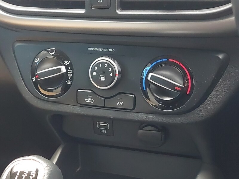 Used Hyundai i10 2021 for sale - 77530728: Photo 17