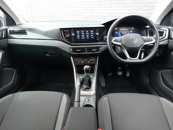 Used Volkswagen Polo 2024 for sale - 76795703: Photo