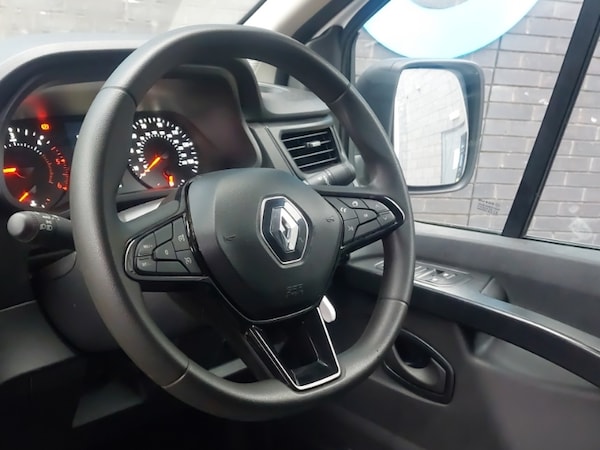 Used Renault Trafic 2022 for sale - 76160298: Photo 11