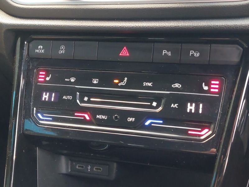 Used Volkswagen T-Roc 2022 for sale - 77004316: Photo 19