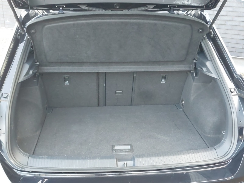 Used Volkswagen T-Roc 2022 for sale - 77004316: Photo 8