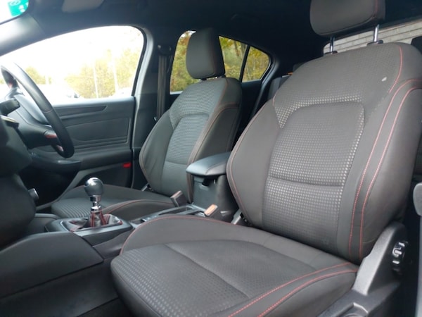 Used Ford Focus 2022 for sale - 76297983: Photo 12