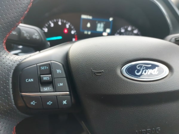 Used Ford Focus 2022 for sale - 76297983: Photo 15