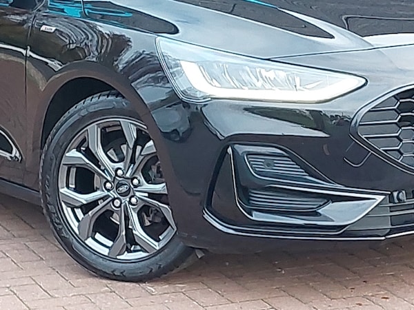 Used Ford Focus 2022 for sale - 76297983: Photo 9