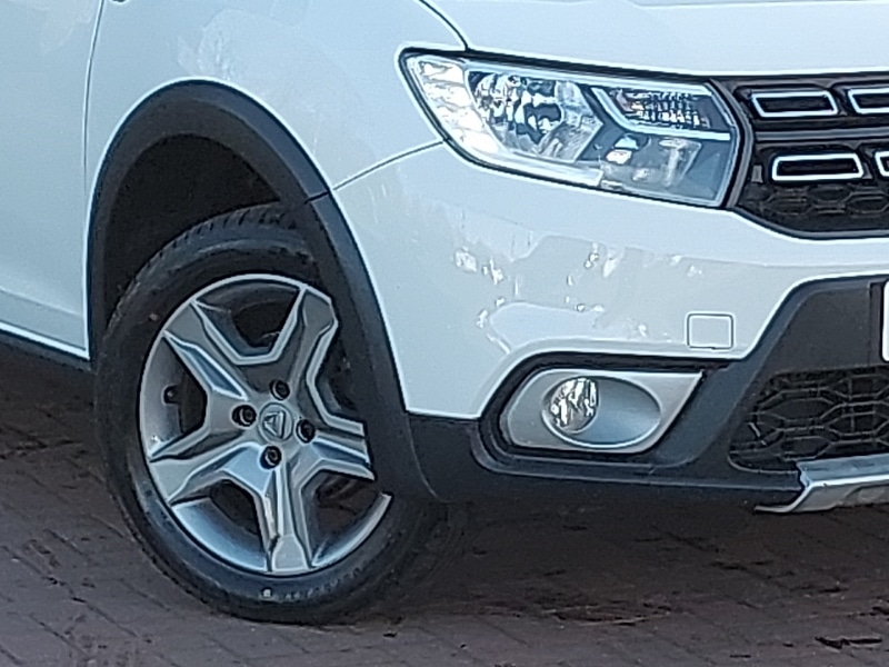 Used Dacia Sandero Stepway 2018 for sale - 77579934: Photo 9