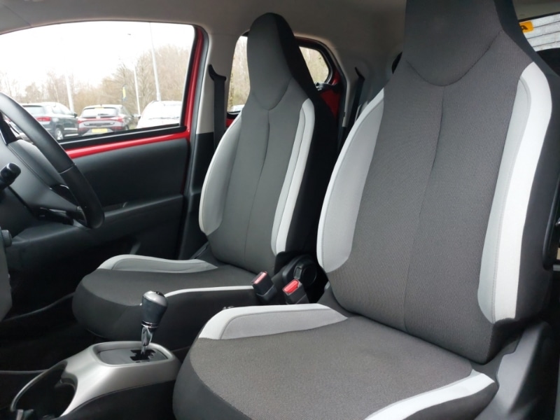 Used Toyota AYGO 2015 for sale - 77823101: Photo 12