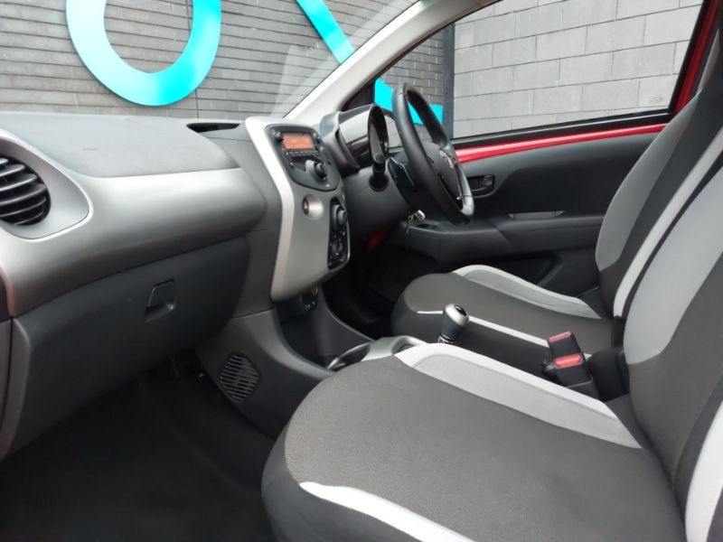 Used Toyota AYGO 2015 for sale - 77823101: Photo 5