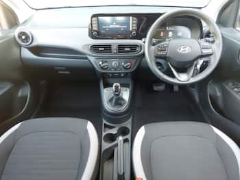 Used Hyundai i10 2024 for sale - 79631178: Photo