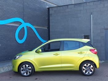 Used Hyundai i10 2024 for sale - 79631178: Photo