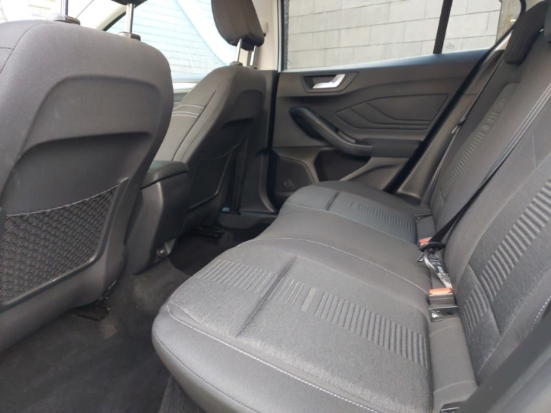 Used Ford Focus 2021 for sale - 77169242: Photo 6