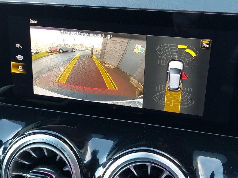 Used Mercedes-Benz EQA 2022 for sale - 77272777: Photo 11