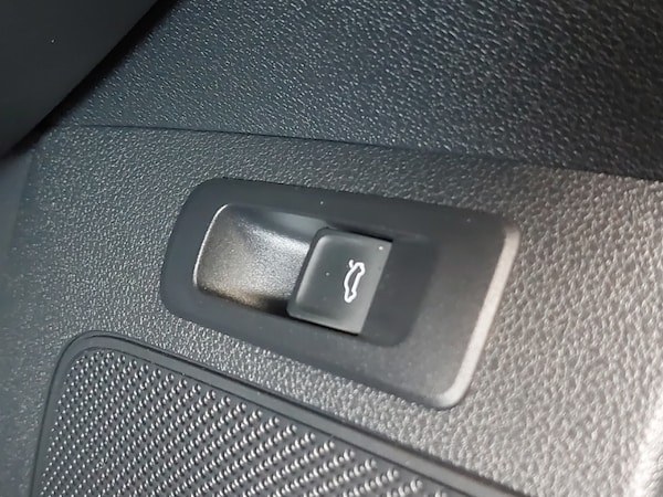 Used Skoda Karoq 2024 for sale - 76262125: Photo 11