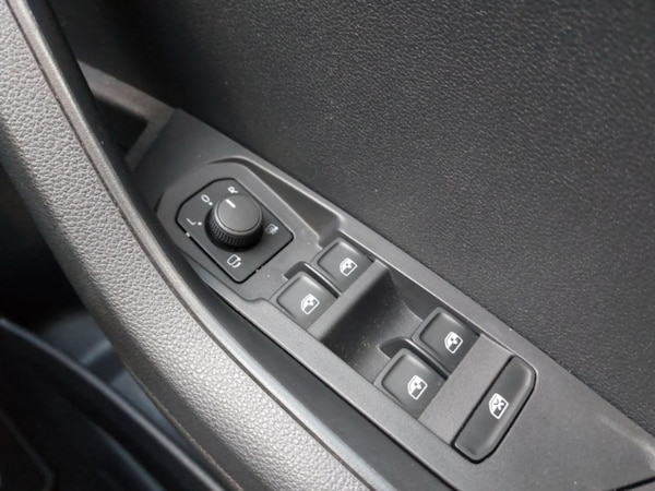 Used Skoda Karoq 2024 for sale - 76262125: Photo 17