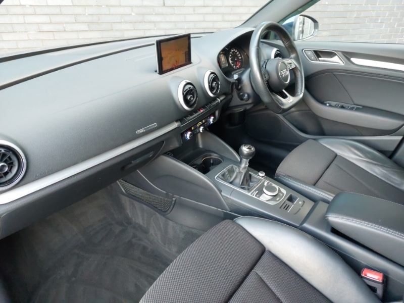 Used Audi A3 2017 for sale - 76963854: Photo 5