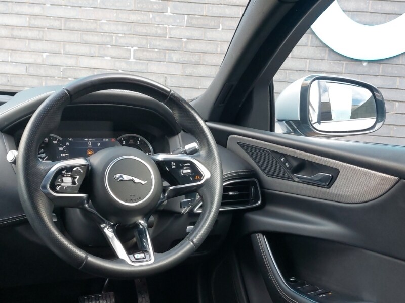 Used Jaguar XE 2020 for sale - 76579487: Photo 10