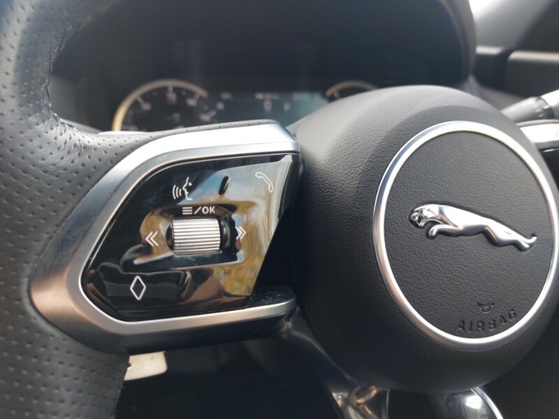 Used Jaguar XE 2020 for sale - 76579487: Photo 15