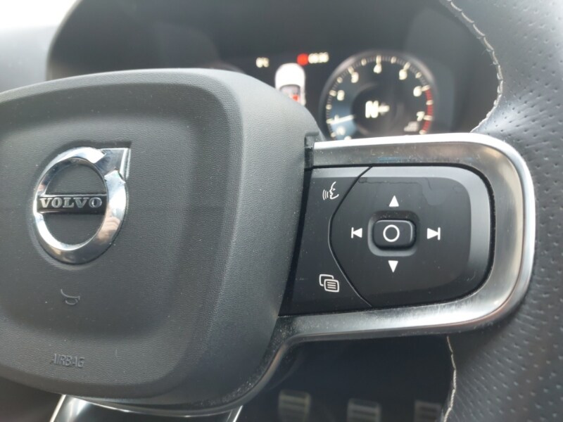 Used Volvo XC40 2021 for sale - 78040984: Photo 16