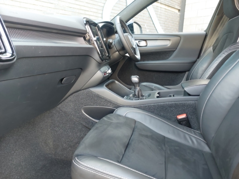 Used Volvo XC40 2021 for sale - 78040984: Photo 5