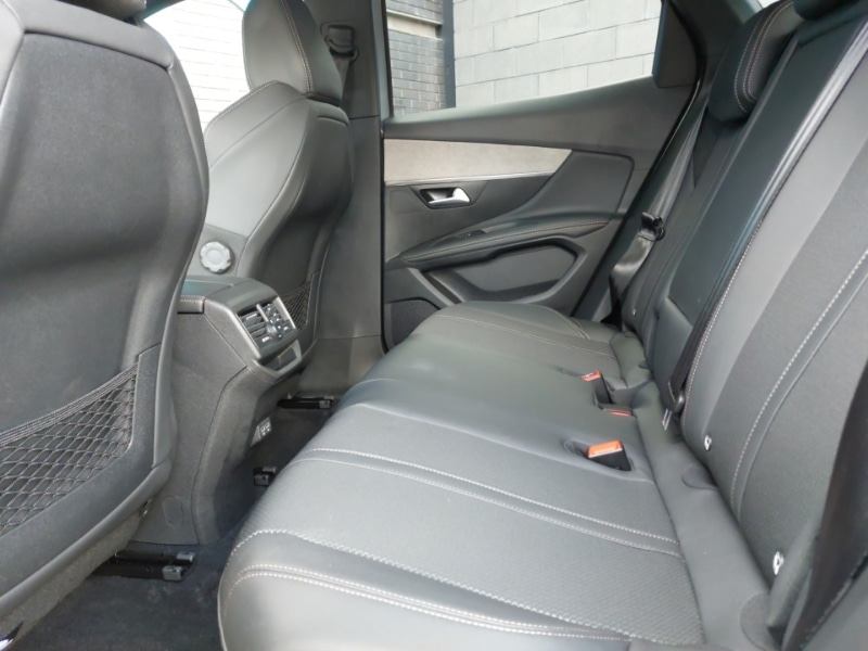 Used Peugeot 3008 2023 for sale - 76134942: Photo 6