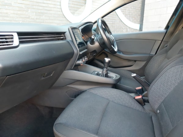 Used Renault Clio 2019 for sale - 76321528: Photo 5