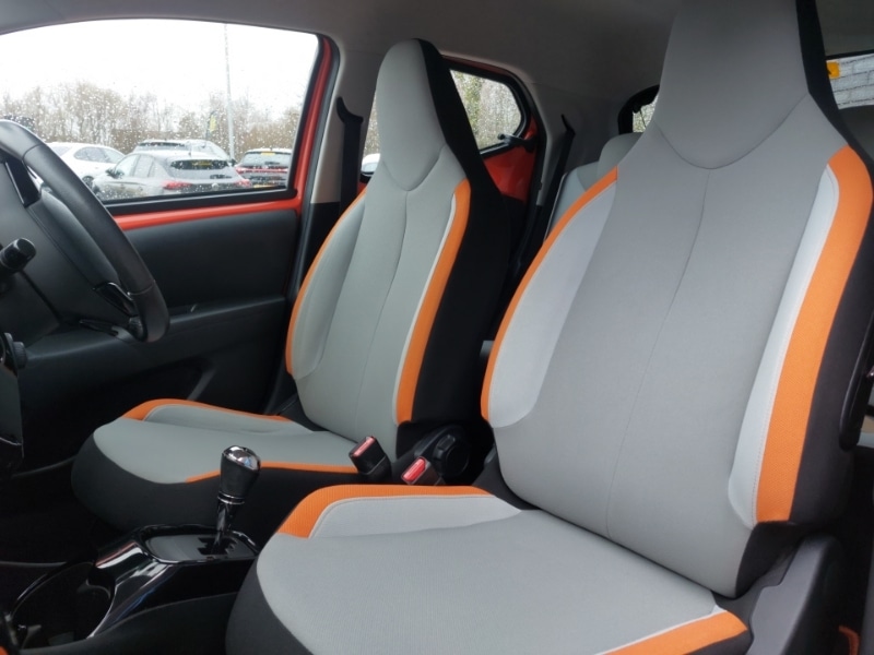 Used Toyota AYGO 2015 for sale - 77987783: Photo 12