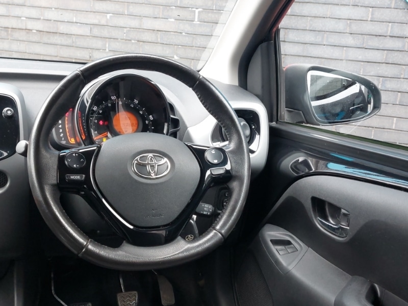 Used Toyota AYGO 2019 for sale - 76644005: Photo 10