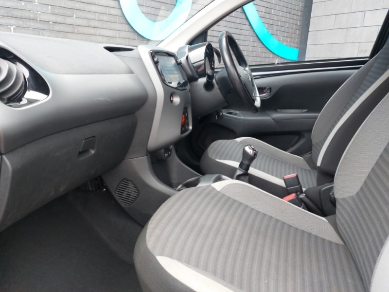 Used Toyota AYGO 2019 for sale - 76644005: Photo 5