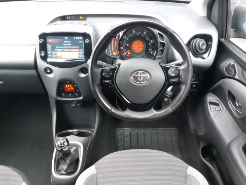 Used Toyota AYGO 2019 for sale - 76644005: Photo 7