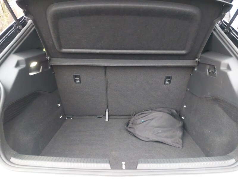 Used Volkswagen ID.3 2020 for sale - 77939110: Photo 8