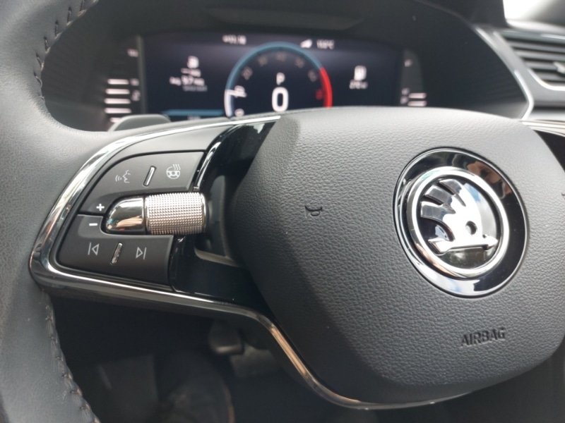 Used Skoda Superb 2022 for sale - 76760923: Photo 15