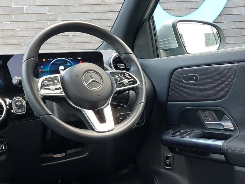 Used Mercedes-Benz GLA 2021 for sale - 77777130: Photo 10
